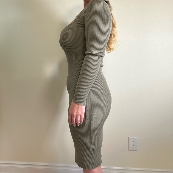 H&M ribbed tight maxi dress - Picture 2 of 4